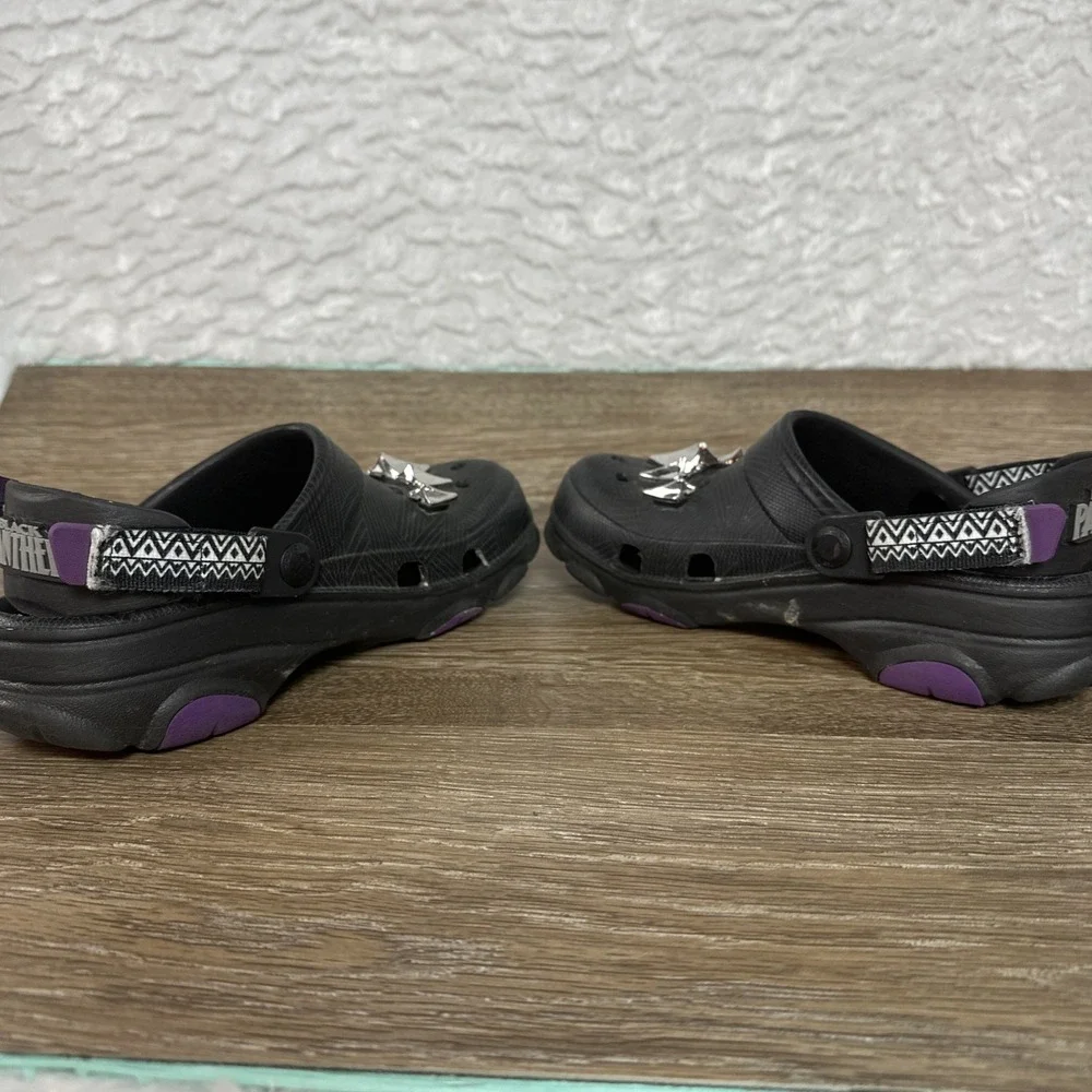 Crocs Black Panther Clogs Kids J5 Marvel Spiked Jibbitz Comfort Shoes